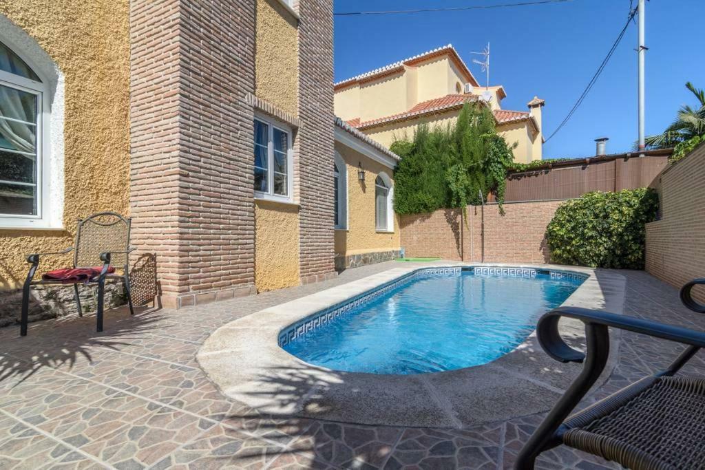 Habitaciones En Casa Centrica Con Piscina Almuñécar Exterior foto